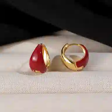 WAW