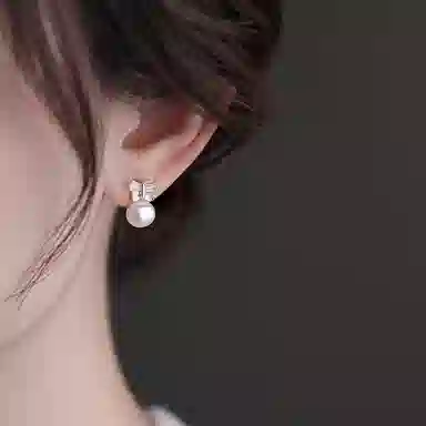 WAW