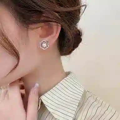 WAW