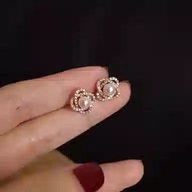 WAW