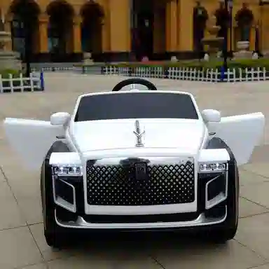 欧洛伊 电动汽车可坐人 四轮电瓶车 越野车 摇摆车 遥控玩具