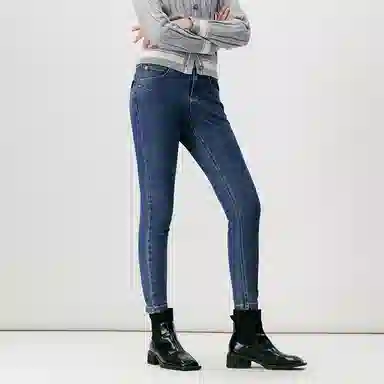 太平鸟 四面弹小脚牛仔裤 女款