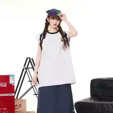 巴塞罗那足球俱乐部 美式复古简约基础款圆领套头透气吸汗运动宽松休闲百搭无袖背心 男女同款