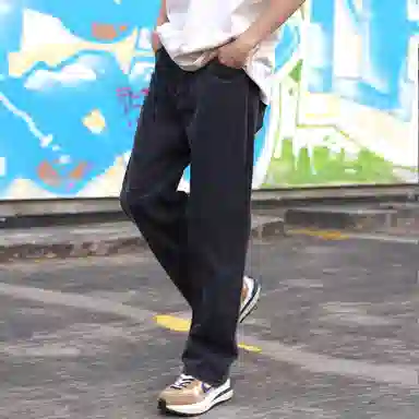 FUERZA Retro Straight Jeans