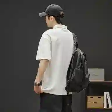 FUERZA VibeCleanFitpolologo T