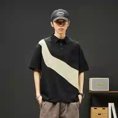 FUERZA VibeCleanFitpolologo T