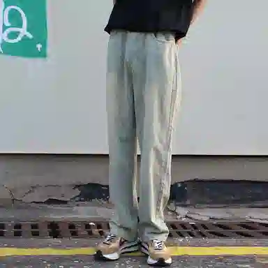 FUERZA Retro Straight Jeans