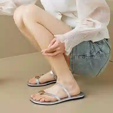 比比我 外穿时尚舒适人字拖鞋 女款