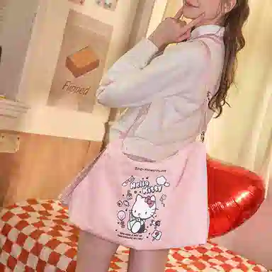 Hello Kitty tote