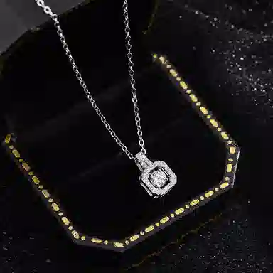 【S999足银|爆闪】 琉堇 璀璨之心 三秒心动灵动跳动的心 精致轻奢百搭高级感穿搭锁骨链 女神恋爱告白礼 锆石 纯银项链 女款