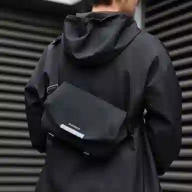 Warrior Crossbody Bag Black