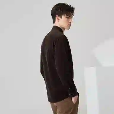 与狼共舞 潮流时尚百搭灯芯绒复古学院成熟风舒适宽松长袖衬衫 男款