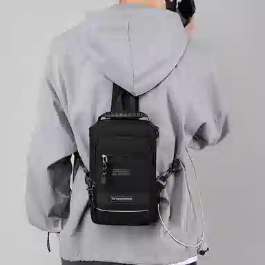 尊梵防水尼龙布包休闲包