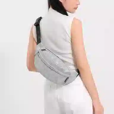 尊梵 简约百搭时尚出游轻便 尼龙布 胸包 男女同款情侣款 多色