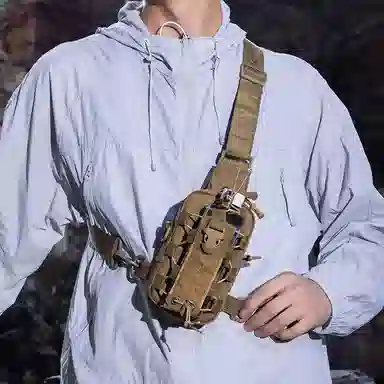 尊梵 迷彩徒步运动潮牌手机小斜挎包 尼龙 单肩胸包 男女同款情侣款 多色