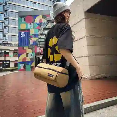 尊梵 运动出差训练包旅游行李 尼龙 圆筒单肩斜挎包 男女同款情侣款 多色