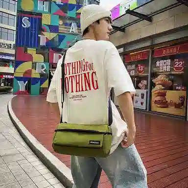 尊梵 运动出差训练包旅游行李 尼龙 圆筒单肩斜挎包 男女同款情侣款 多色