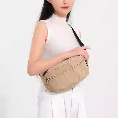 尊梵 简约百搭时尚出游轻便 尼龙布 胸包 男女同款情侣款 多色