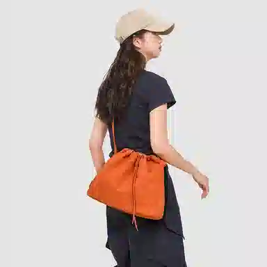 尊梵 时尚通勤韩版轻便纯色 尼龙 斜挎单肩包 常规 男女同款情侣款 多色