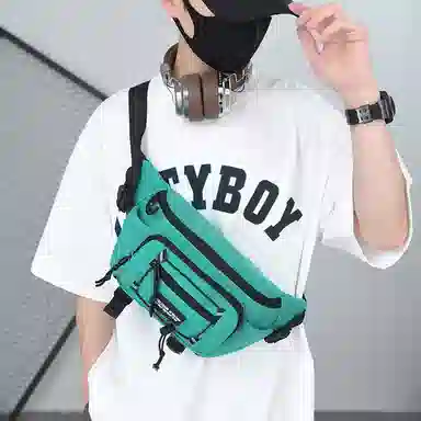 尊梵 潮牌运动款日系时尚休闲小挎包 尼龙布 胸包 常规 男女同款情侣款 多色