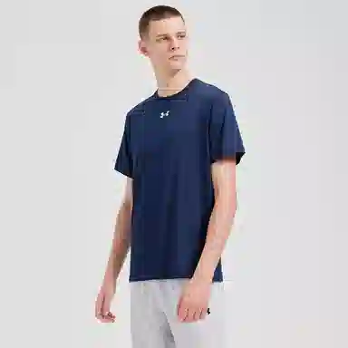 Under Armour T