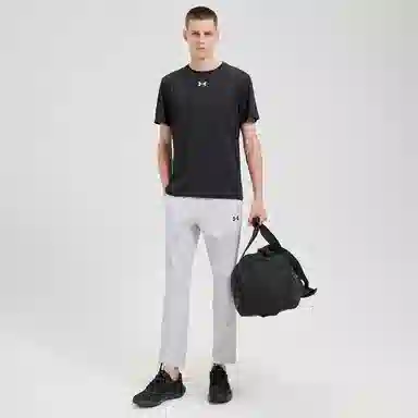 Under Armour T