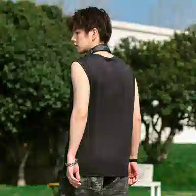 MINISO Vibe Retro Print Tank Top