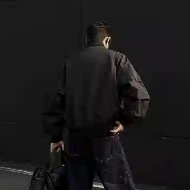 YCCLCC cleanfitbomber