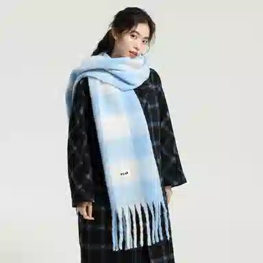 匹克 流苏千鸟格 加绒加厚运动骑行户外御寒防风 防寒保暖英伦风渐变 聚酯纤维 绒线围巾 男女同款情侣款 蓝色