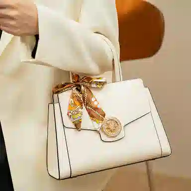 维尼奥 轻奢品牌妈妈包高级感大容量通勤包中年女士包 合成革 手提包单肩斜挎 女款 米白色