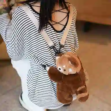 维尼奥 创意造型小熊猫软乎乎不掉毛不掉色 毛绒 双肩包 女款 棕咖色