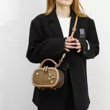 维尼奥 高级感复古洋气简约百搭时尚大气印花通勤 合成革 单肩斜挎手提包 常规 女款 棕色/米白色/咖啡色