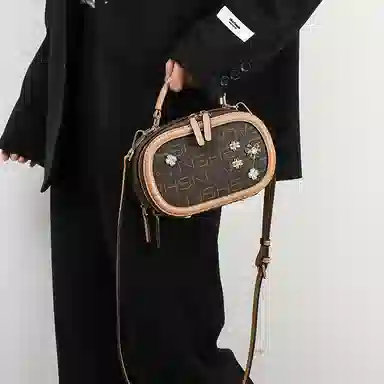 维尼奥 高级感复古洋气简约百搭时尚大气印花通勤 合成革 单肩斜挎手提包 常规 女款 棕色/米白色/咖啡色