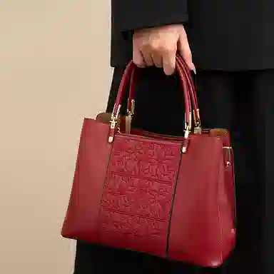 维尼奥 新中式刺绣高级感百搭大容量气质妈妈包通勤 合成革 手提包单肩斜挎 中号 女款 黑色/杏色/红色/蓝色