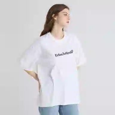 URBAN AUTHENTIC T