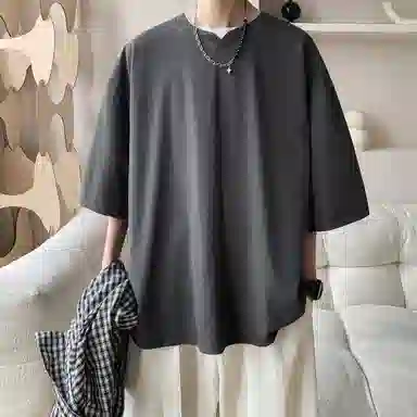 URBAN AUTHENTIC T
