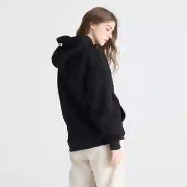 URBAN AUTHENTIC logo