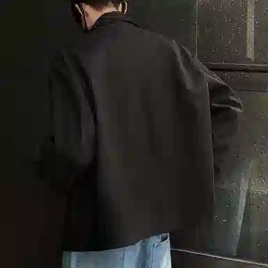 URBAN AUTHENTIC