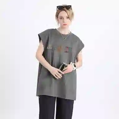 URBAN AUTHENTIC LogoT