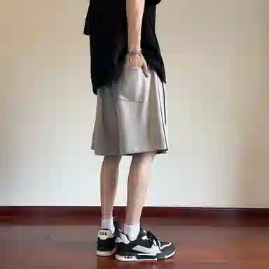 URBAN AUTHENTIC