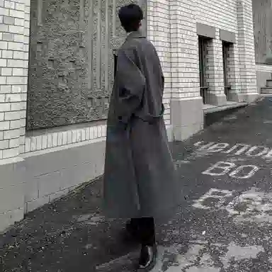 URBAN AUTHENTIC