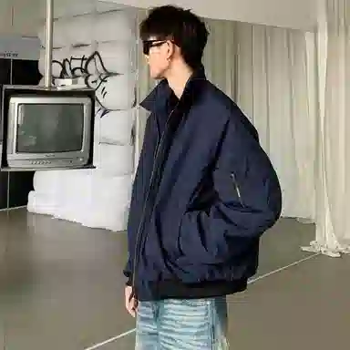 URBAN AUTHENTIC vibebomber