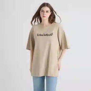 URBAN AUTHENTIC T