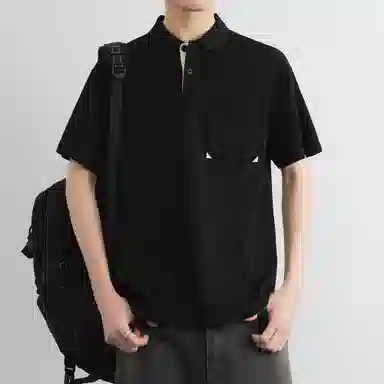 URBAN AUTHENTIC T