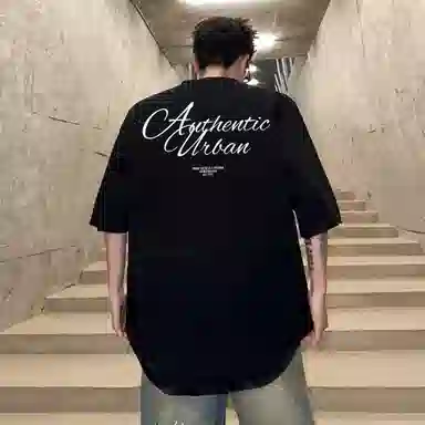 URBAN AUTHENTIC logoT