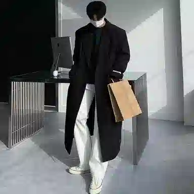 URBAN AUTHENTIC