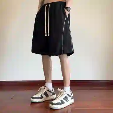 URBAN AUTHENTIC