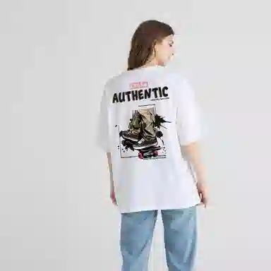 URBAN AUTHENTIC logoT