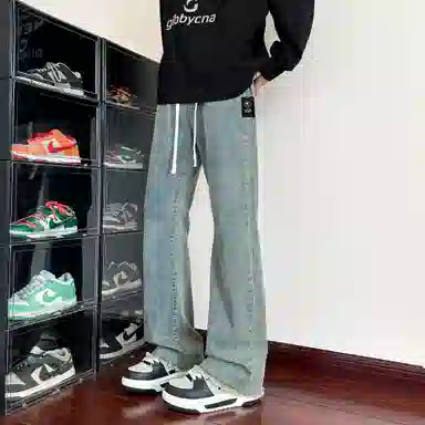 URBAN AUTHENTIC vibe