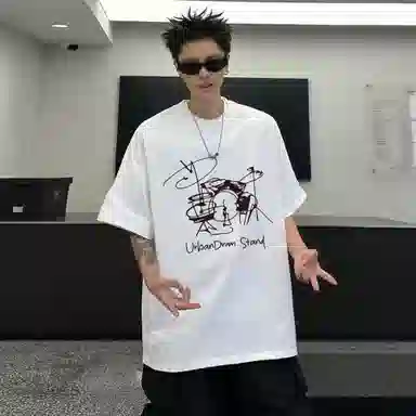 URBAN AUTHENTIC T